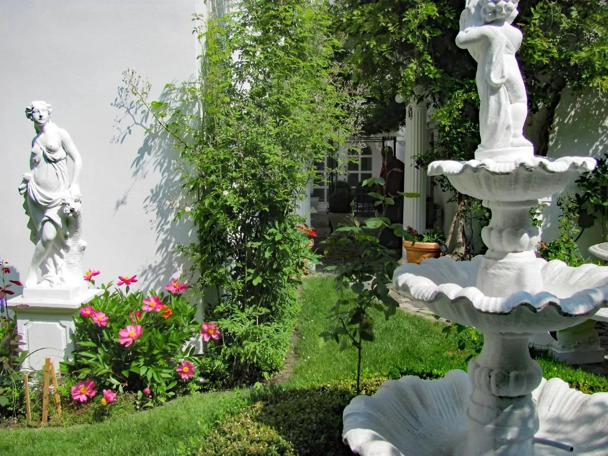 Apartment Storchenfaerbe Memmingen Guest house