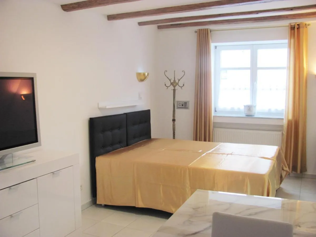 **** Guest house Apartment Storchenfaerbe Memmingen Germany