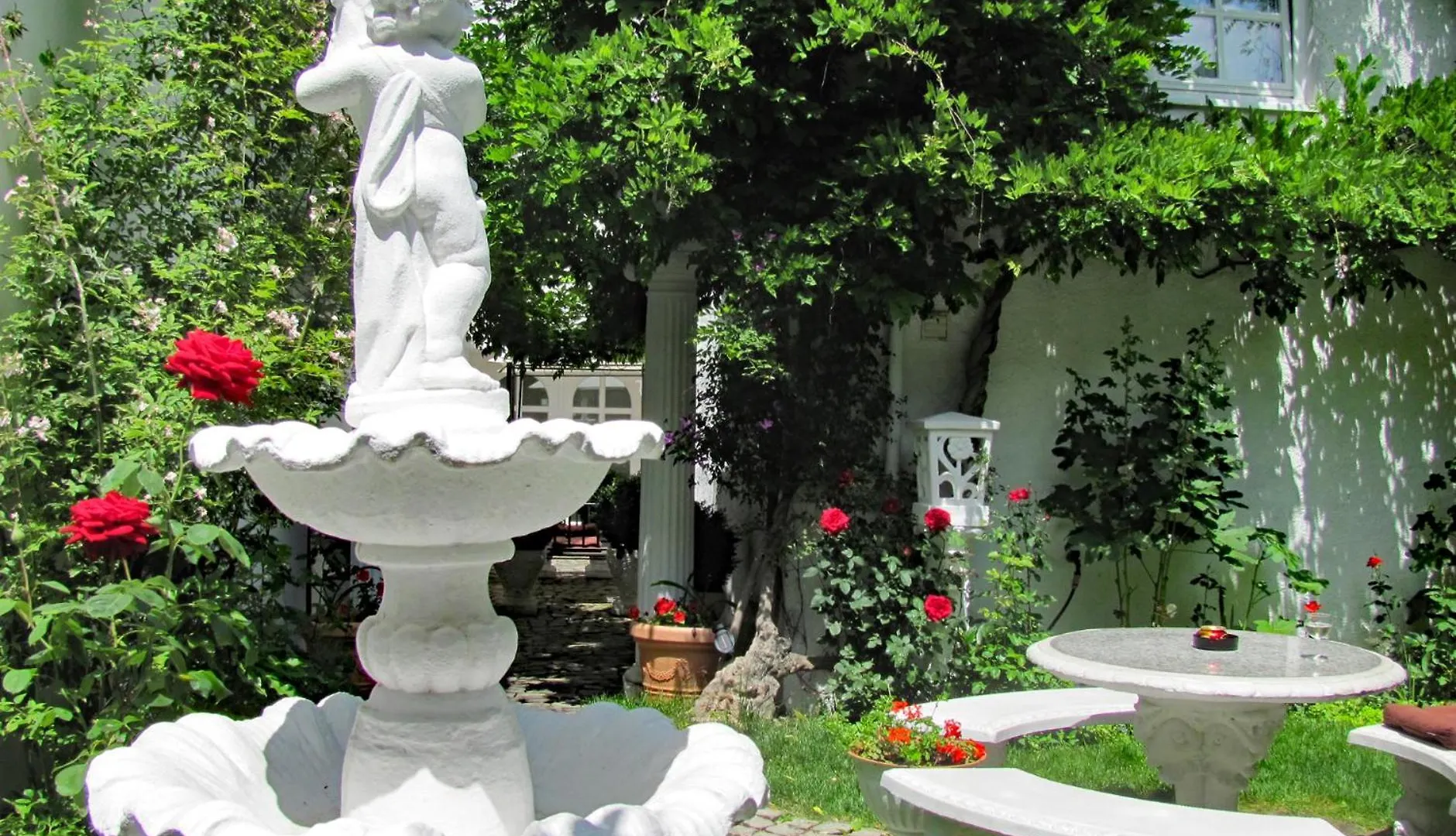 Apartment Storchenfaerbe Memmingen Guest house