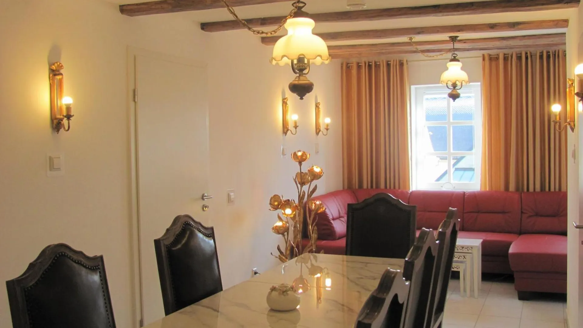 Apartment Storchenfaerbe Memmingen 4*,
